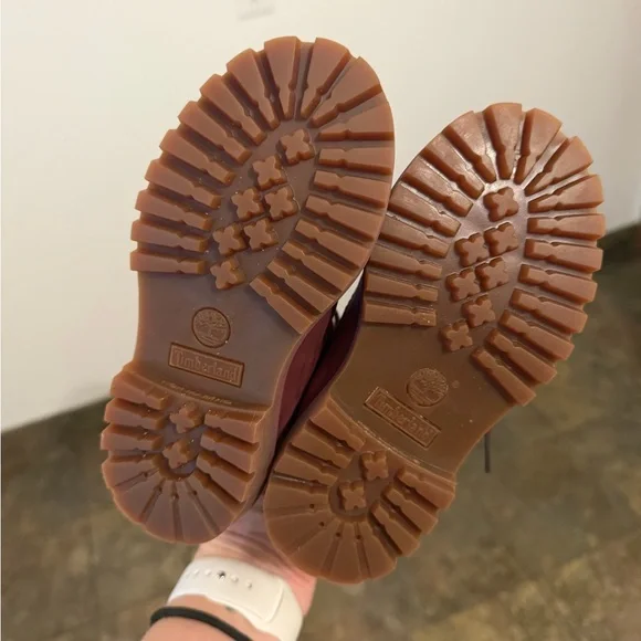 Timberland Maroon Lace-Up Boots - Picture 4 of 7